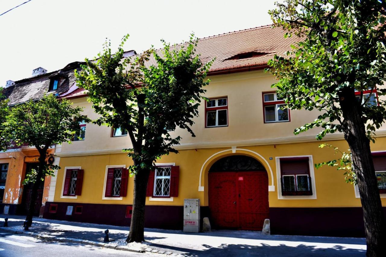 Gm 15 Apartments Sibiu Luaran gambar