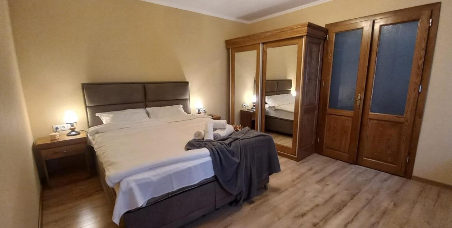 Gm 15 Apartments Sibiu Luaran gambar