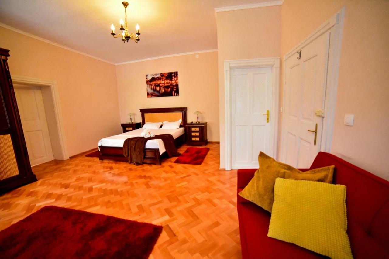 Gm 15 Apartments Sibiu Luaran gambar